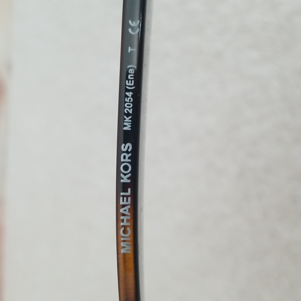 New Michael Kors Dark Tortoise Square Sunglasses - Picture 9 of 12